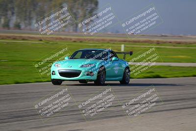 media/Jan-29-2023-Speed Ventures (Sun) [[795e55dca5]]/Yellow/Front Straight/